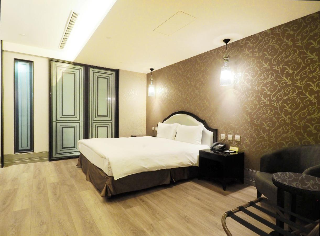 Stay Hotel - Taichung Yizhong מראה חיצוני תמונה
