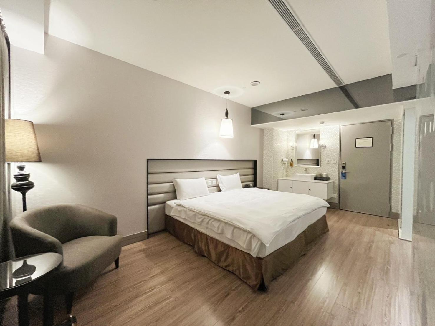Stay Hotel - Taichung Yizhong מראה חיצוני תמונה
